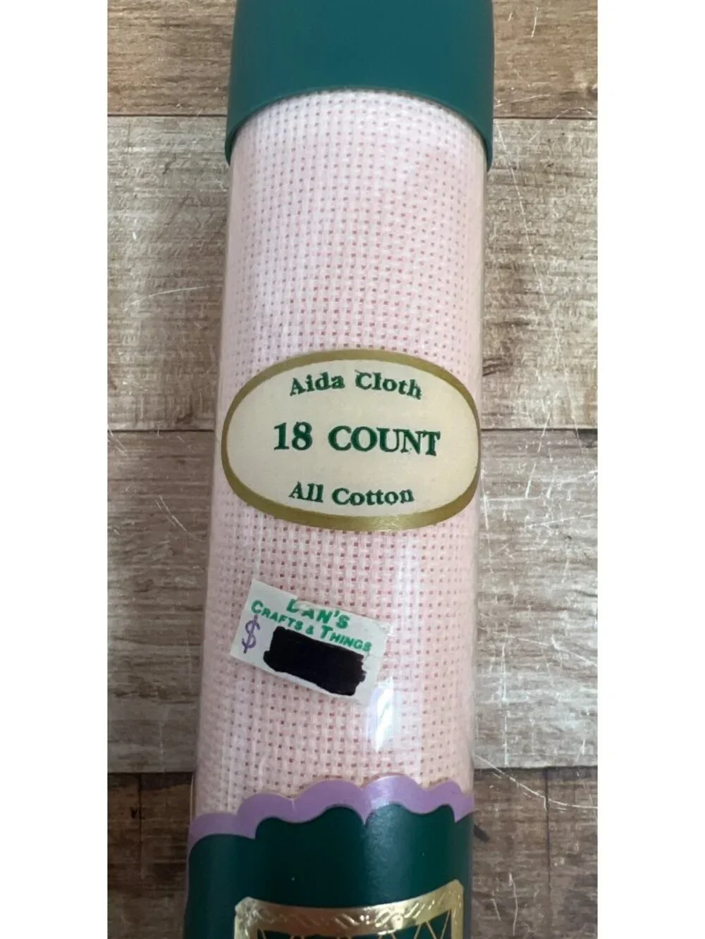 Charles Craft Classic Reserve 18 Count Aida Cloth Cotton Cross-Stitch Fabric Pin
